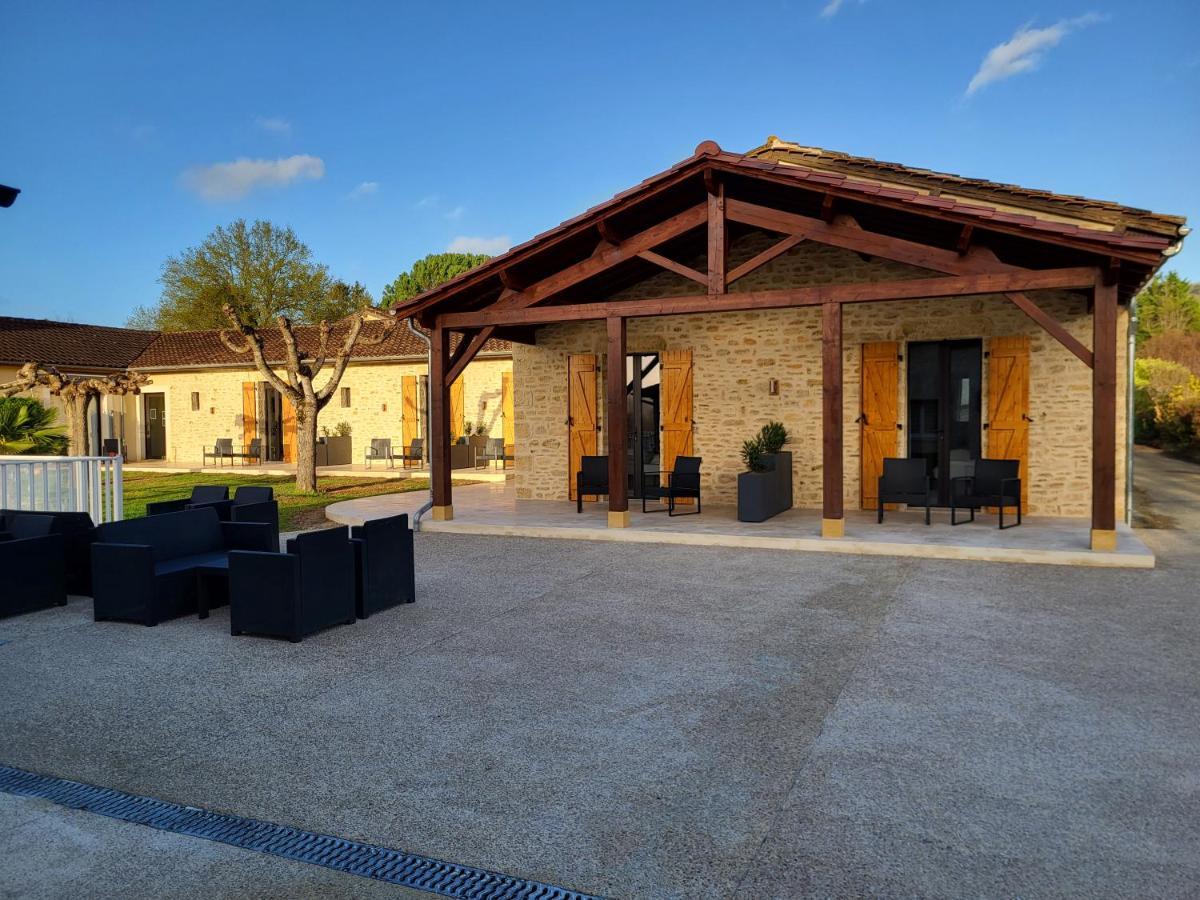 Hotel L'Oustal De Vezac Zewnętrze zdjęcie